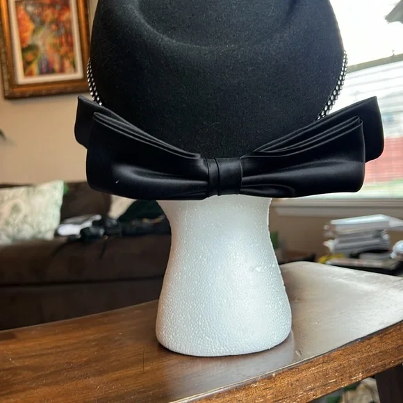 Two Vintage 80s Hats - Picture 7 of 8